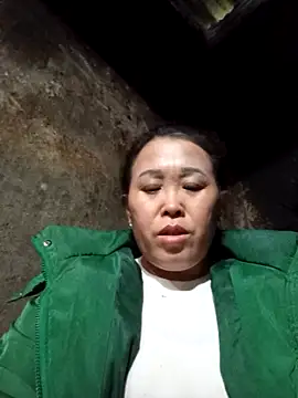 dakota-kis's cam snapshot