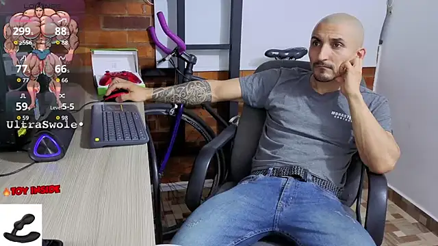 Marck_Muscle's cam snapshot