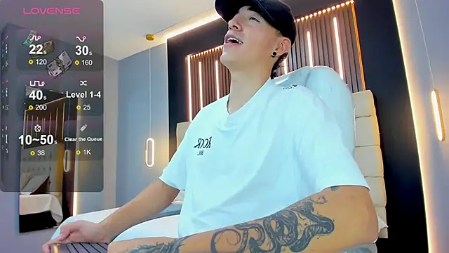 Lobo_17_'s cam snapshot