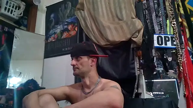 slinginbigD's cam snapshot