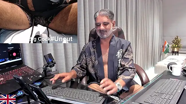 OnlineBossUK live sex cam