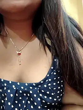 Lovelyindian87's cam snapshot