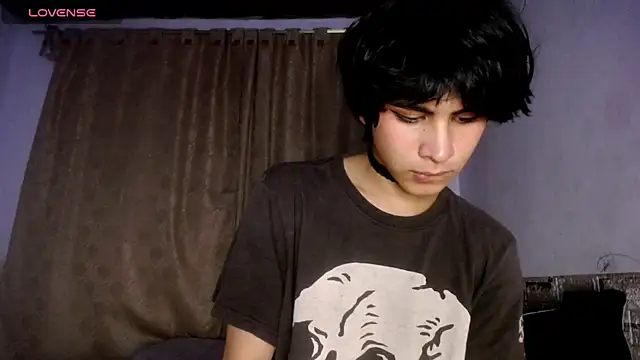 DaraKat18 live sex cam