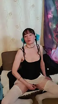 Tselka live sex cam