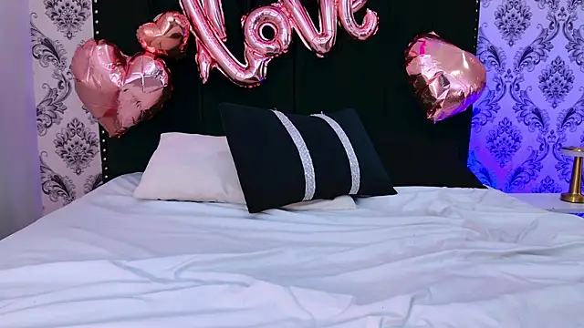 Alice-Wonders's cam snapshot