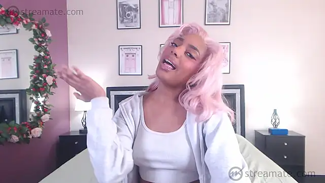 RobynKnight's cam snapshot