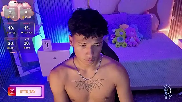 Ette_tay live sex cam