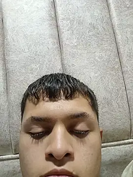 Andres_medi32's cam snapshot