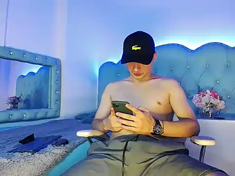 Oliver_Benedet's cam snapshot