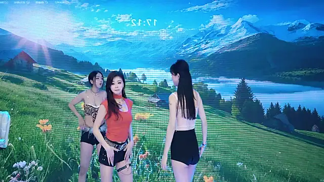 DJ-babala's cam snapshot