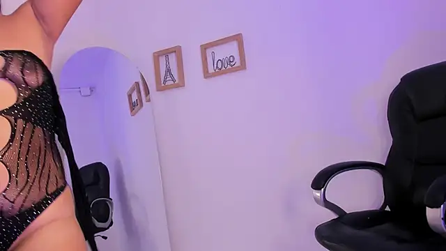 im_anthonella's cam snapshot