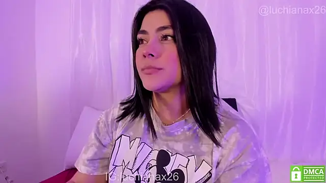 lucy26_'s cam snapshot