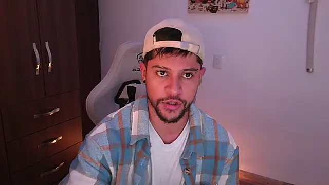 domsantiago_'s cam snapshot