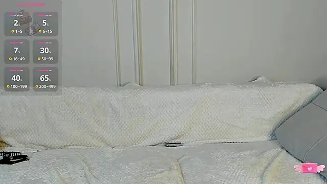 aya_delune's cam snapshot