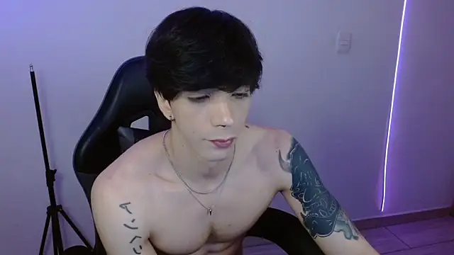 H3ll_B0I live sex cam