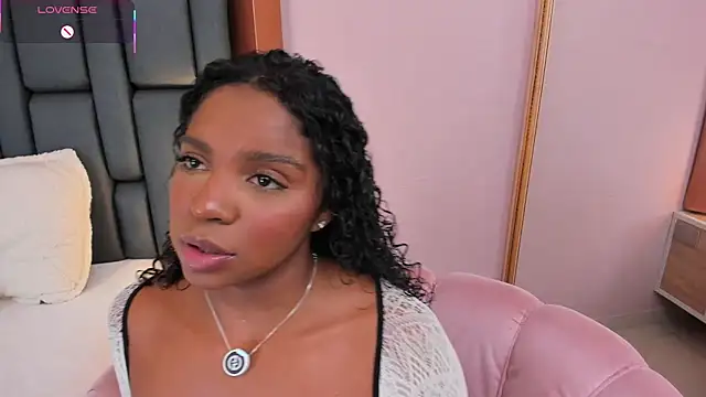 LisaMendez's cam snapshot