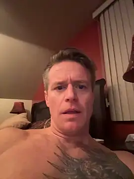 DILFiGuess1 live sex cam