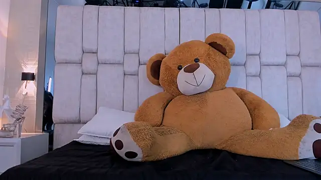 NikkiKros's cam snapshot