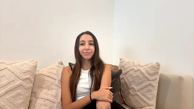 LuellaHalifax's cam snapshot