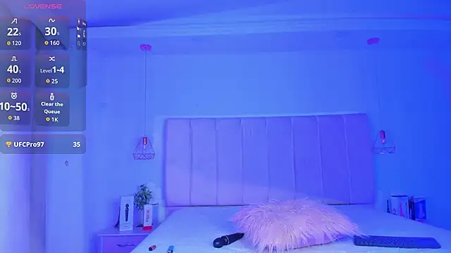 Gyal_8_'s cam snapshot