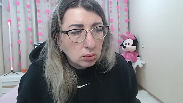 KKMimiKK's cam snapshot