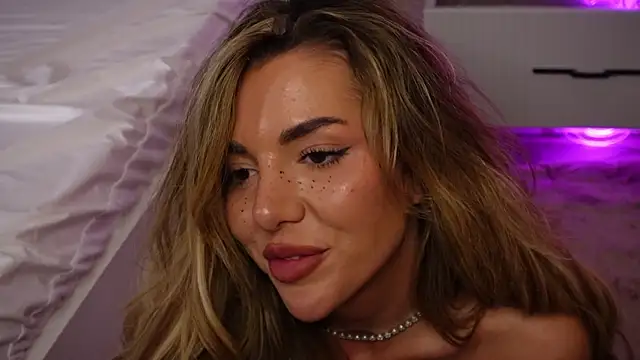 ClaraHazel's cam snapshot