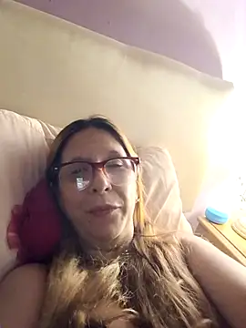 cari75's cam snapshot