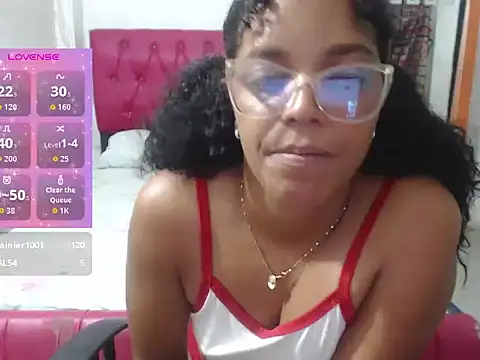 Brittany_Martinez's cam snapshot