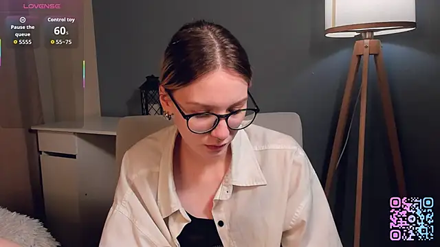 SharylSmalt's cam snapshot