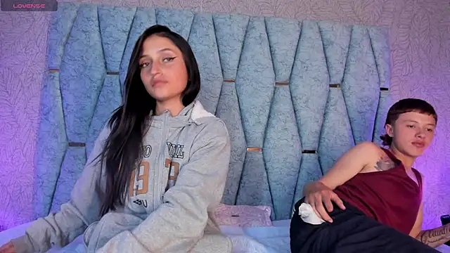 Genesis_And_Jack_'s cam snapshot