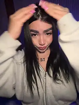 Nickiiiii's cam snapshot