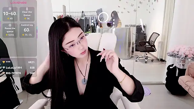 yangyang-777 live sex cam