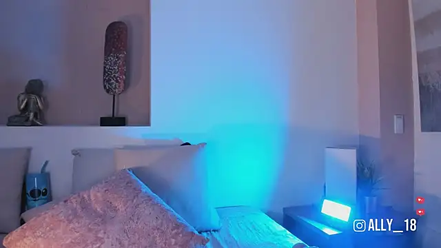 Ally_addams's cam snapshot