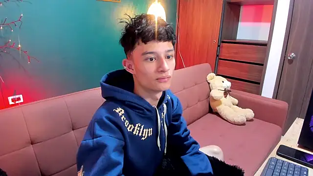 Patrick_Howland_ live sex cam