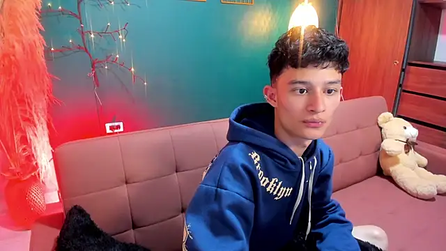 Patrick_Howland_ live sex cam