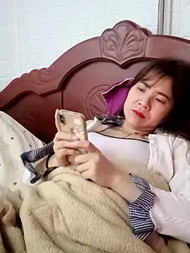 Lily-ross22's cam snapshot