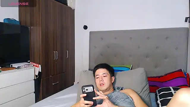 Addictiveboi's cam snapshot