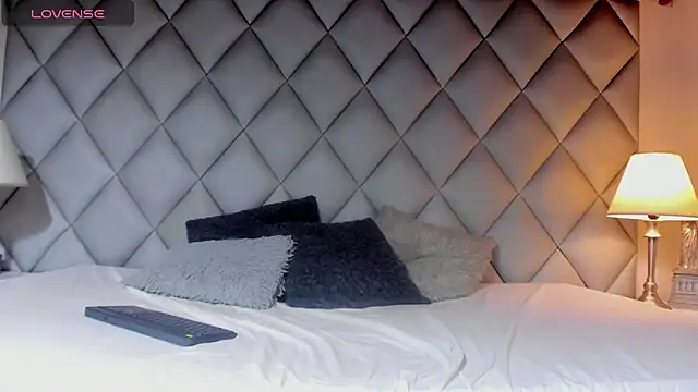 CloeCastillo's cam snapshot