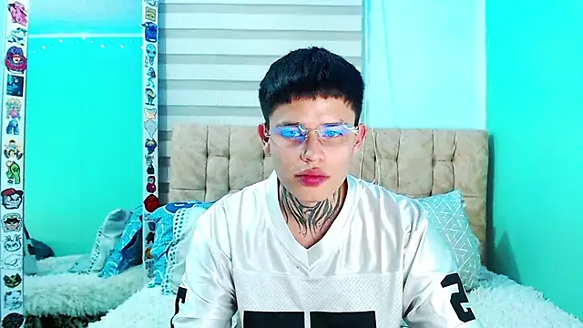 _justinmoon2 live sex cam