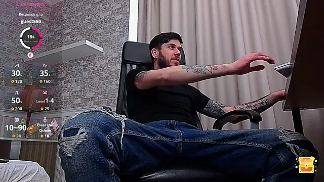 JonahShaw's cam snapshot