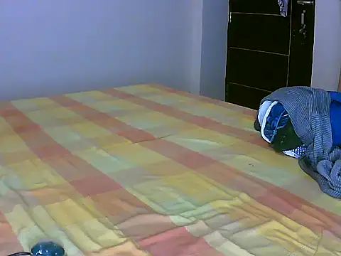 Punjab_kudi's cam snapshot