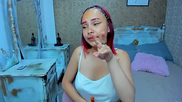 Megane_whitte's cam snapshot