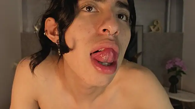 ryo_light live sex cam