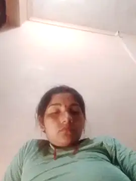 Seema_ji12's cam snapshot