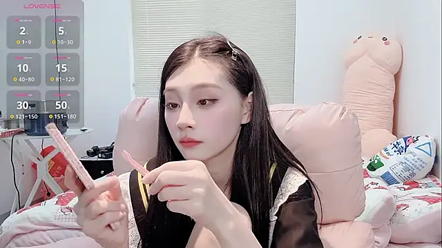 lris-Beauty live sex cam