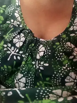 Sweet_Riya69's cam snapshot