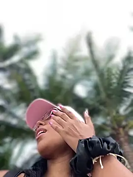 SheenaBrooke live sex cam