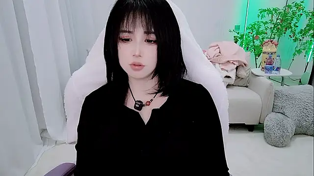 Evangelin-e live sex cam