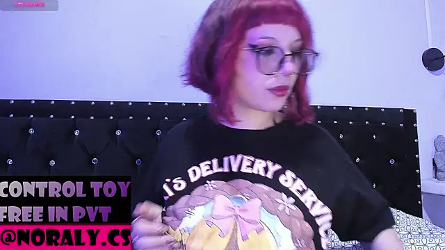hey_noraly live sex cam