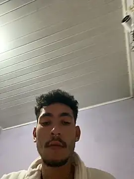 GuioficialBr live sex cam